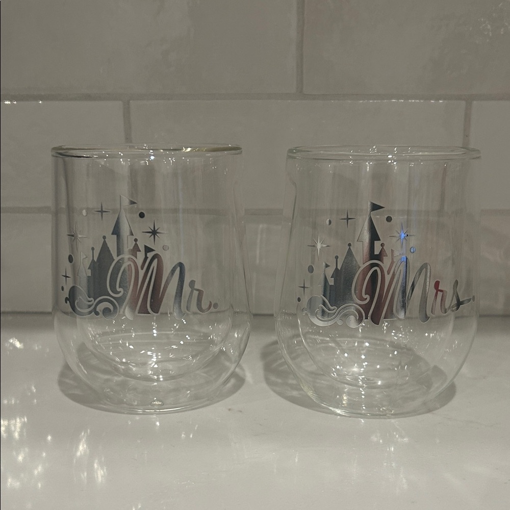 Disney Corkcicle Glass Stemless Tumblers Fairytale Wedding  ''Mr.'' & “Mrs.”